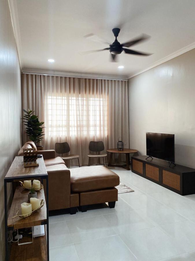 Seaview Apartment Kuala Terengganu Exterior photo